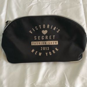 Victoria’s Secret Make up Bag